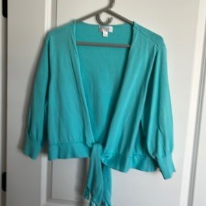 Cute shrug fir spring and summer